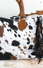Load image into Gallery viewer, Cow Tassle Tote